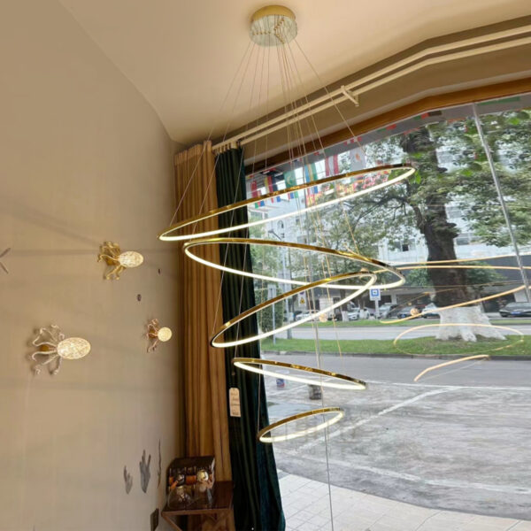 Brilla LED Gold Chandelier